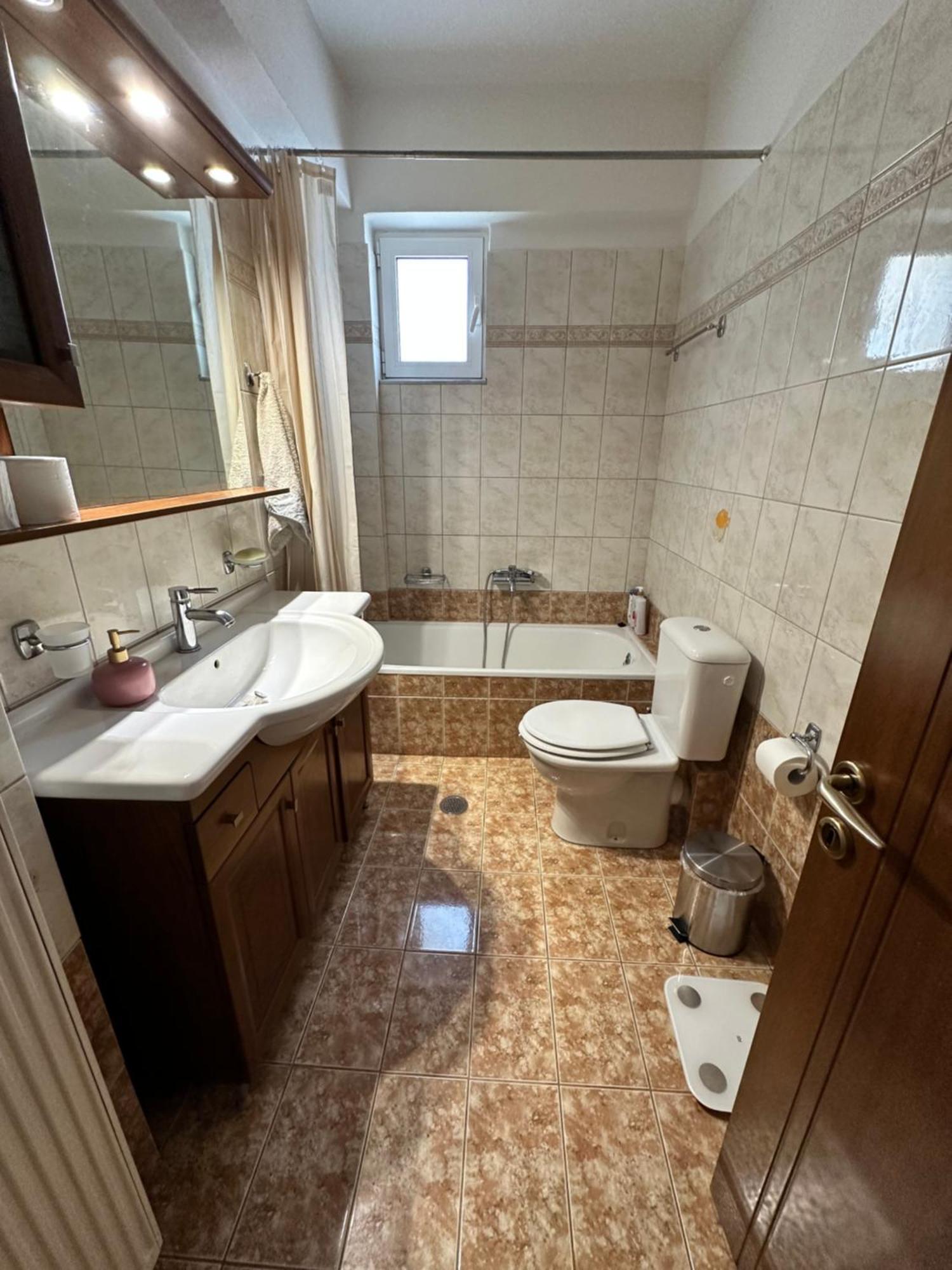 Mandalena Luxury Larissa Apartment Exterior photo